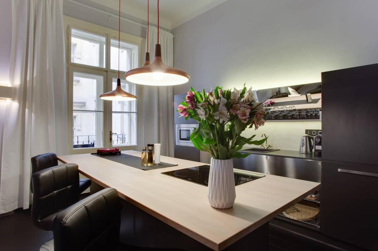 Bright Prague Havelska Apartamento Exterior foto