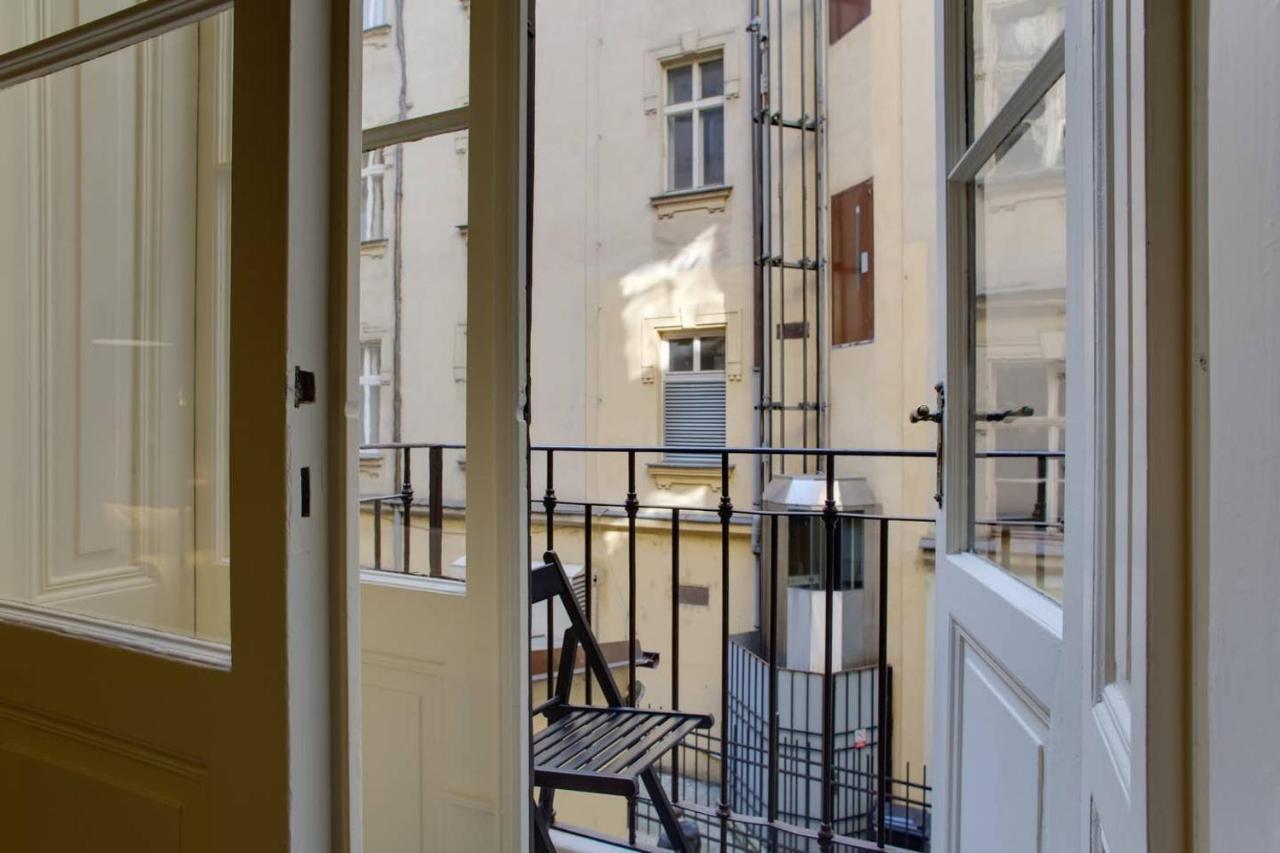 Bright Prague Havelska Apartamento Exterior foto